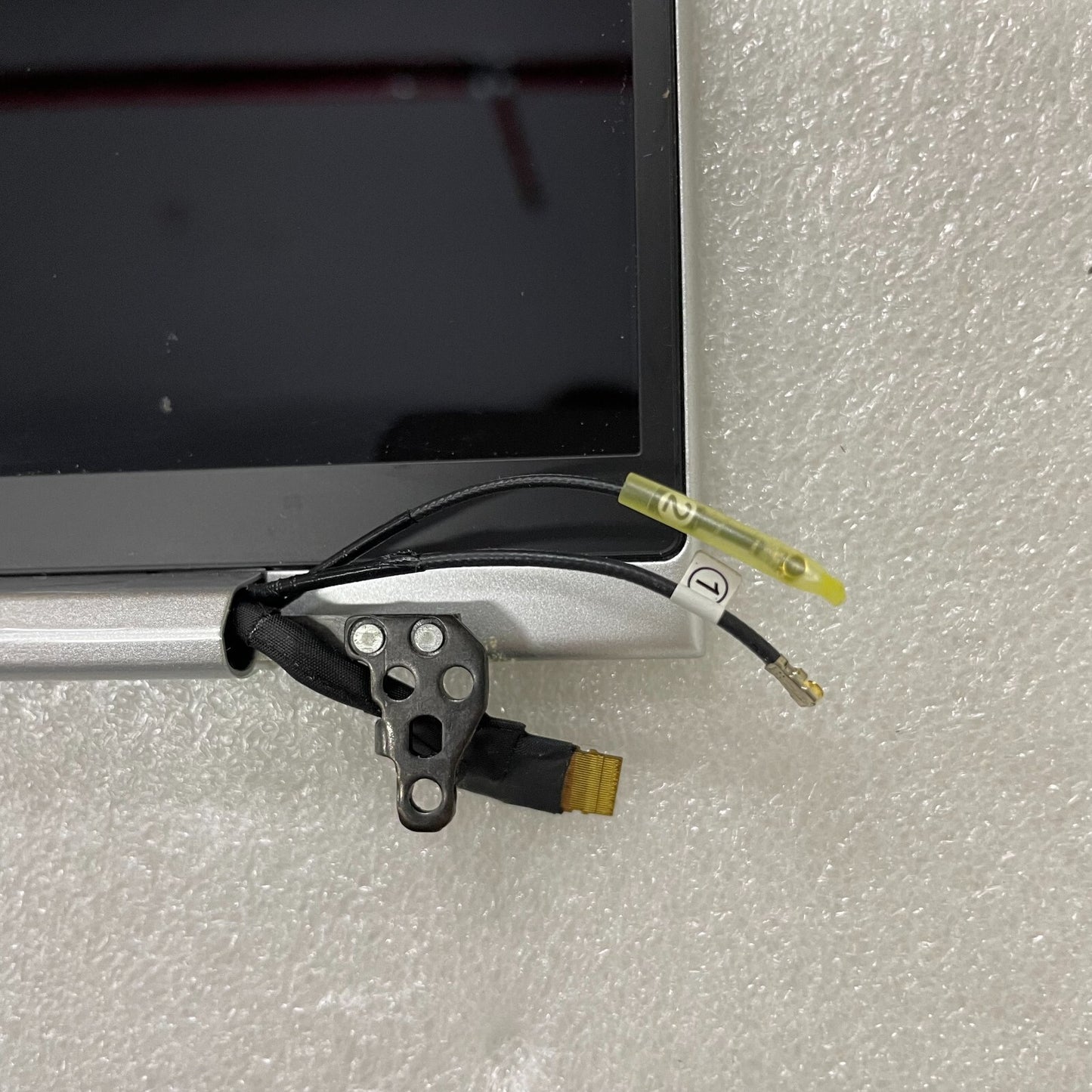 HP DRAGONFLY G4 SPS-HU 13.5 WUXGA 400NTS NON-TOUCH COMPLETE HINGE UP N51338-001-