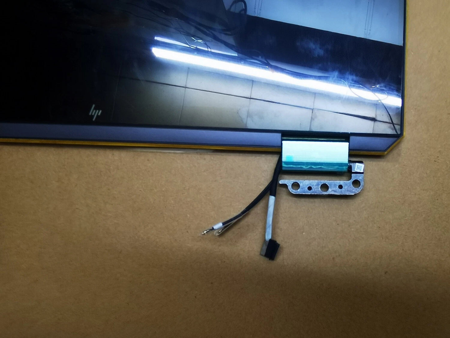 L72406-001 HP Spectre x360 13-AW 13T-AW 13.3“ FHD LED touch screen full hinge up NEW