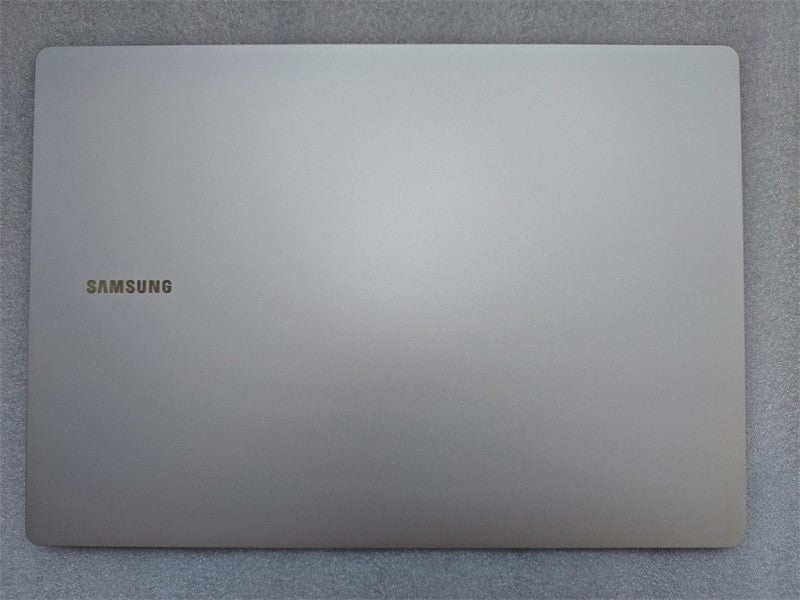 16" Samsung Galaxy Book4 Ultra NP960XGL LCD Lid Back Cover Top case