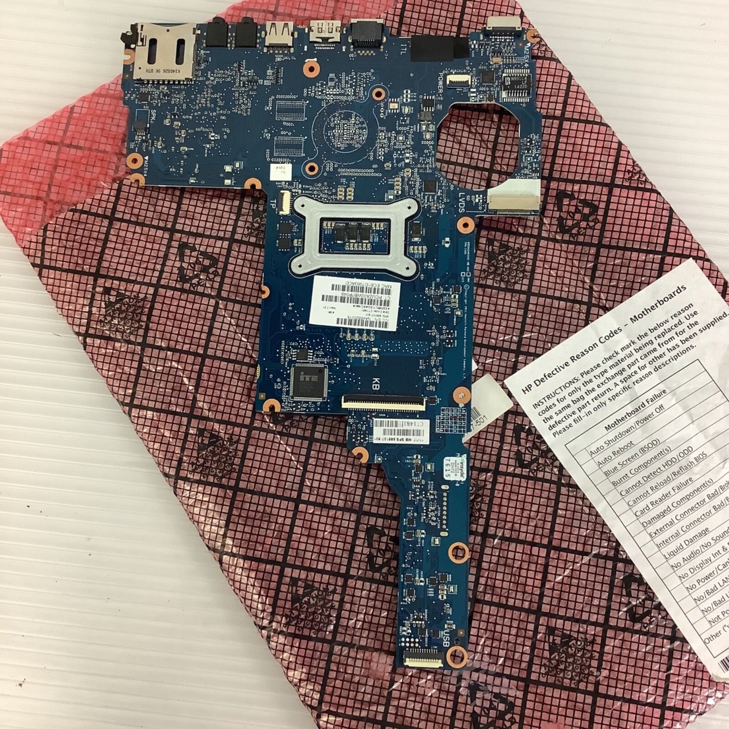 HP 2000-2B89wm Series INTEL Motherboard 685107-501