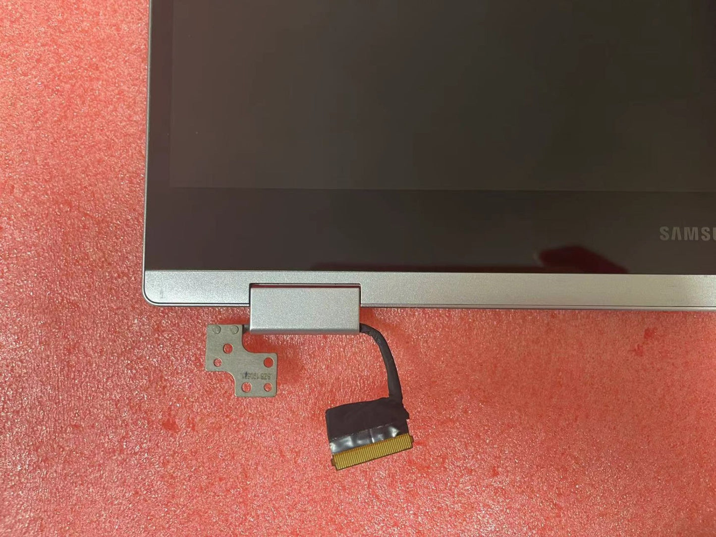 Samsung Notebook 9 Pro NP930MBE with touch Top Assembly 1920*1080 (Silver)